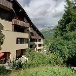 Chesa Munteratsch 1 1 2-zimmerwohnung 509 Typ D Διαμέρισμα