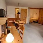 Chesa Munteratsch 1 1 2-zimmerwohnung 509 Typ D 公寓